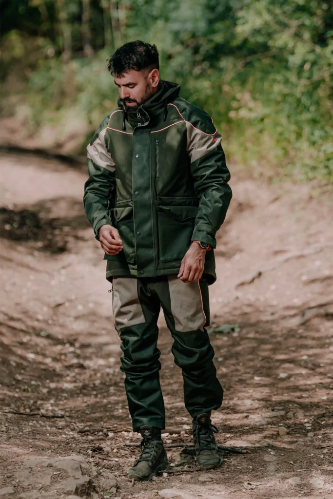 Ловна шуба от Cordura Себастиано (2025)